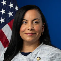 Analilia Mejia