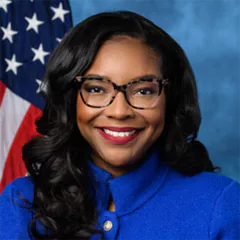 Emilia Sykes