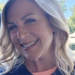 Janelle Stelson
